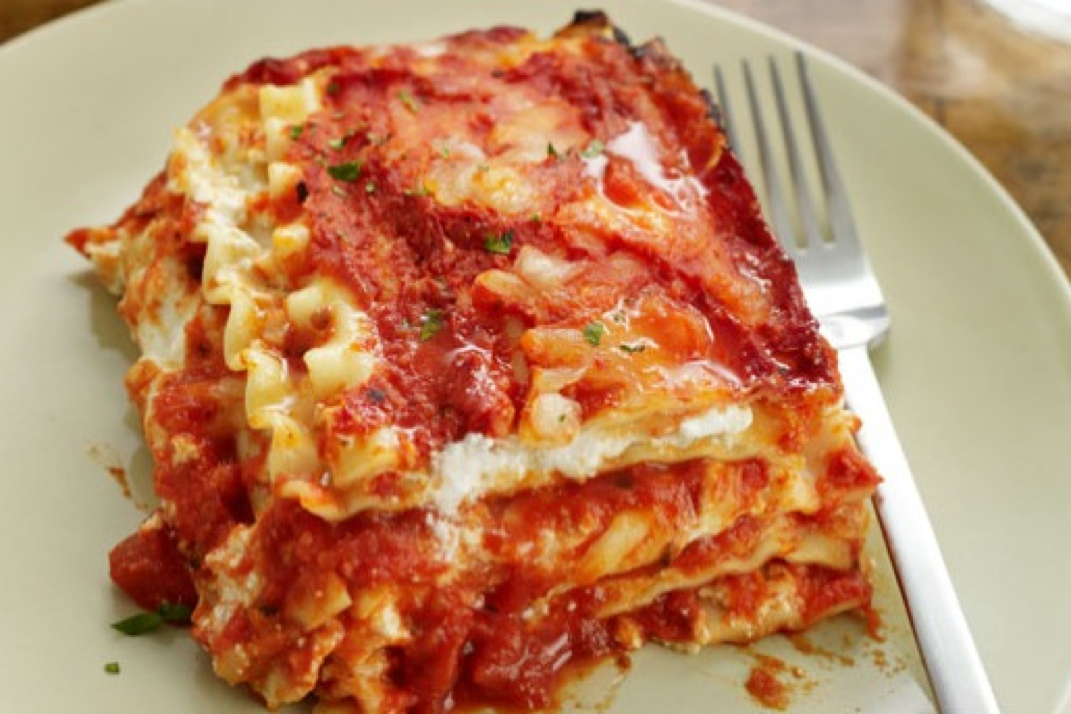 How to make lasagna! Boil your lasagna noodles for 15 to 20 minutes ...